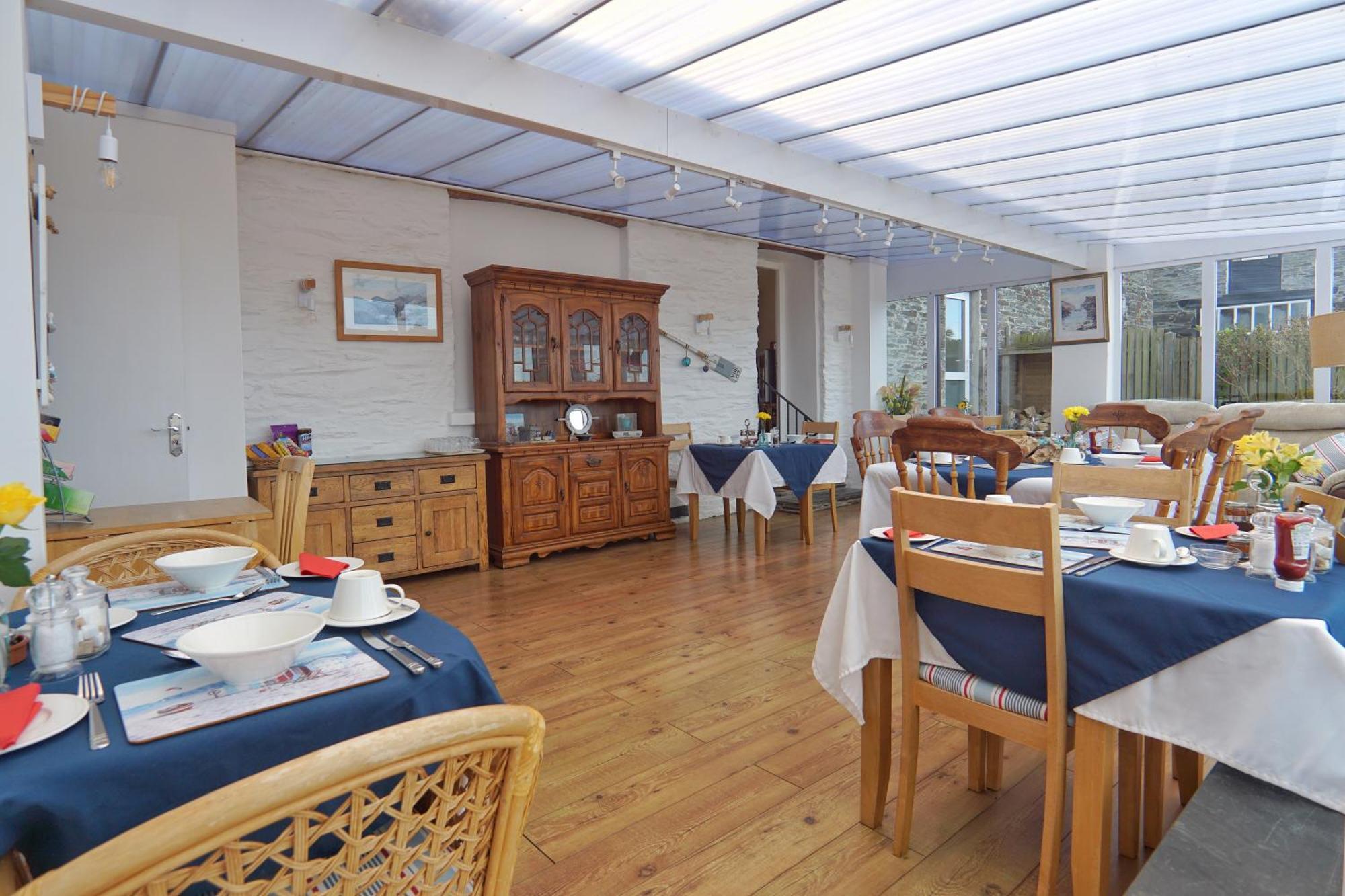 The Old Coach House Hotel Boscastle Buitenkant foto