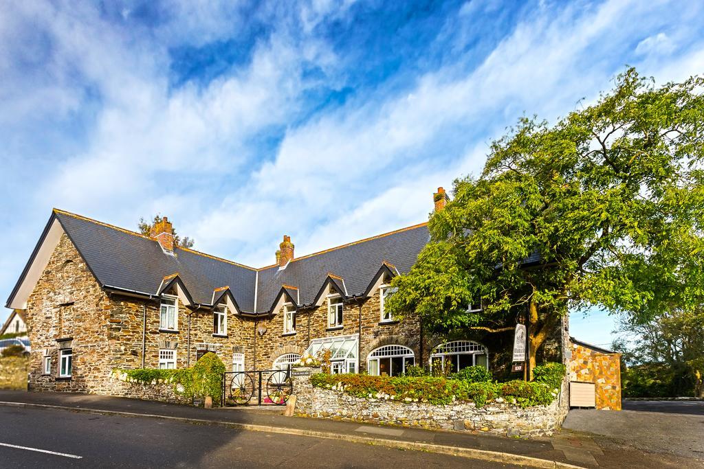 The Old Coach House Hotel Boscastle Buitenkant foto