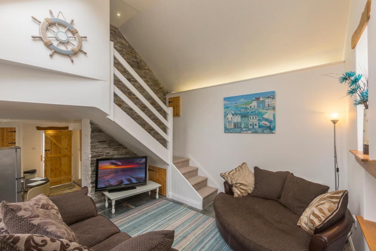 The Old Coach House Hotel Boscastle Buitenkant foto